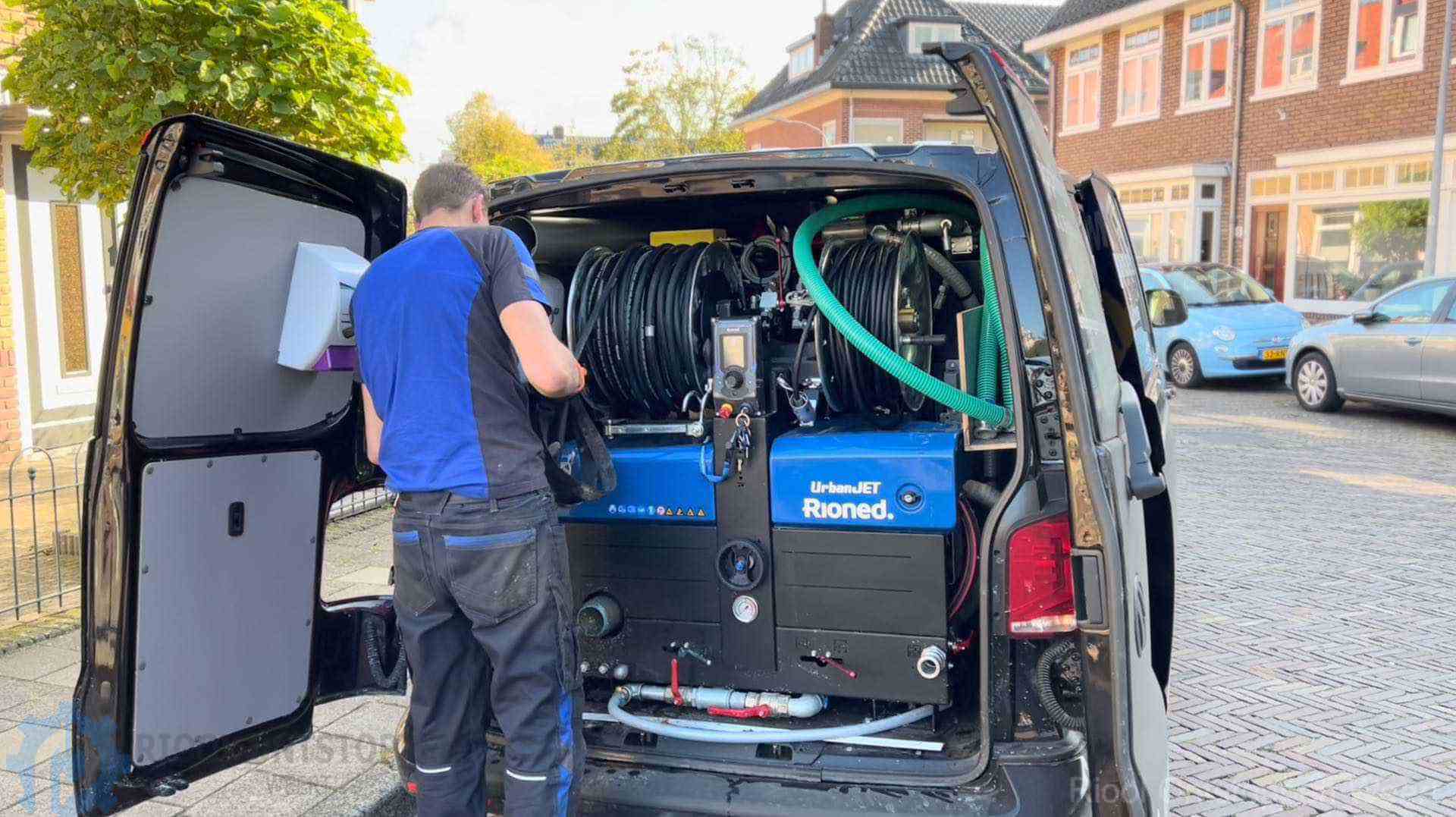 Verstopping afvoer Weert